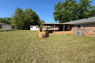 132 Columbia, Palestine, TX 75803 - Photo 28