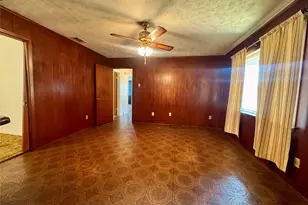 132 Columbia, Palestine, TX 75803 - Photo 12