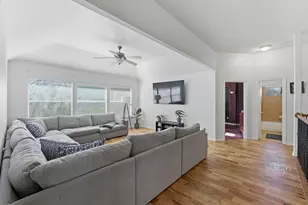 933 Oatlands Pl, Burleson, TX 76028 - Photo 22