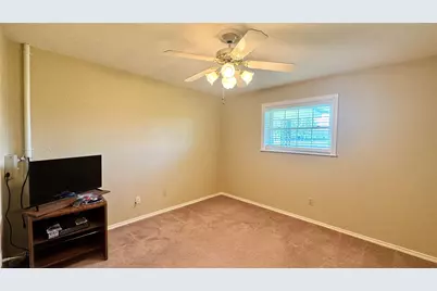 2050 Griffith Avenue, Terrell, TX 75160 - Photo 14
