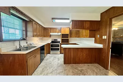 2050 Griffith Avenue, Terrell, TX 75160 - Photo 6