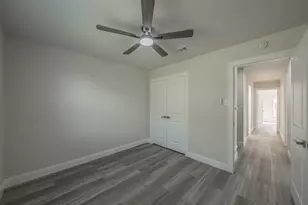 217 Cooper Dr, Hurst, TX 76053 - Photo 20