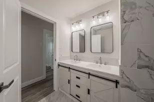 217 Cooper Dr, Hurst, TX 76053 - Photo 32