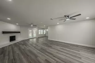 217 Cooper Dr, Hurst, TX 76053 - Photo 6