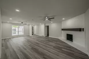 217 Cooper Dr, Hurst, TX 76053 - Photo 8