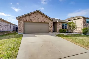 3033 Whitetail Chase Dr, Fort Worth, TX 76108 - Photo 2