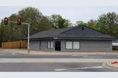 1634 Clarksville Street, Paris, TX 75460 - Photo 1