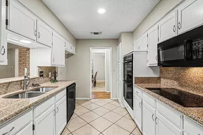 5603 Louise Way Drive, Arlington, TX 76017 - Photo 8