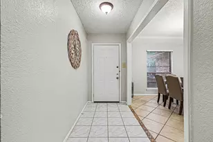 5603 Louise Way Dr, Arlington, TX 76017 - Photo 4