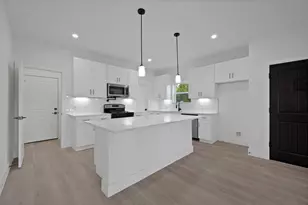 3415 Wendelkin St, Dallas, TX 75215 - Photo 4