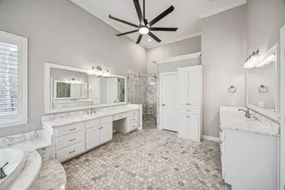 2900 Creek View Drive, Flower Mound, TX 75022 - Photo 22