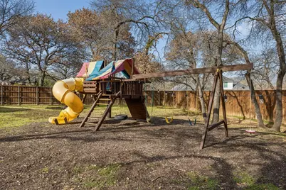 2900 Creek View Drive, Flower Mound, TX 75022 - Photo 38