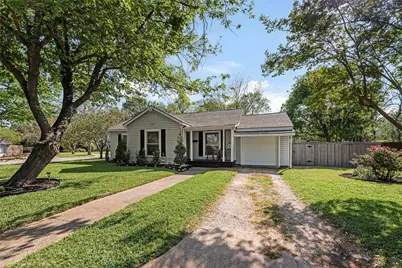 401 Elizabeth Street, Terrell, TX 75160 - Photo 1