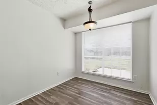 125 N Jessup St, Alvarado, TX 76009 - Photo 8