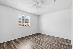 125 N Jessup St, Alvarado, TX 76009 - Photo 12