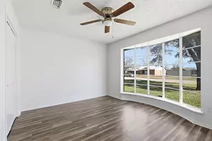 125 N Jessup St, Alvarado, TX 76009 - Photo 10