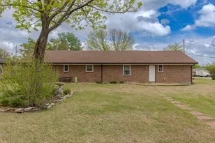 604 E Fm 272, Celeste, TX 75423 - Photo 32