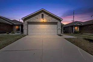 3145 Harper St, Little Elm, TX 75068 - Photo 2