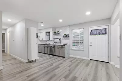 729 Hettie Street, Denton, TX 76209 - Photo 2