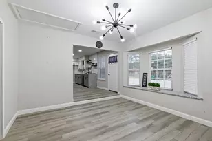 729 Hettie St, Denton, TX 76209 - Photo 6