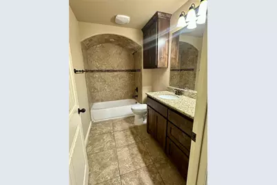 4502 Sapphire Lane, Granbury, TX 76049 - Photo 6