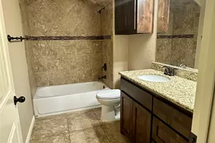 4502 Sapphire Ln, Granbury, TX 76049 - Photo 6