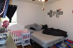 409 W Vista Dr, Garland, TX 75041 - Photo 4