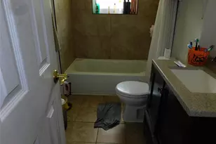 409 W Vista Dr, Garland, TX 75041 - Photo 10