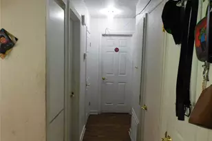 409 W Vista Dr, Garland, TX 75041 - Photo 2