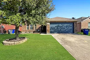 2712 Dawn Spring Dr, Little Elm, TX 75068 - Photo 1