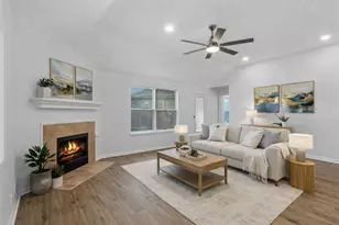 2712 Dawn Spring Dr, Little Elm, TX 75068 - Photo 2