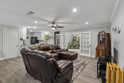 1003 Newell Drive, Hudson Oaks, TX 76087 - Photo 6