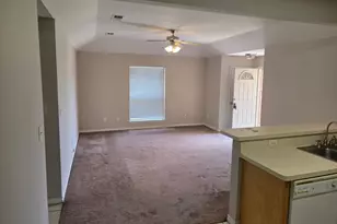 512 Harris St, Gunter, TX 75058 - Photo 4