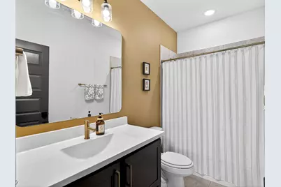 2536 Four Roses Drive, Lewisville, TX 75056 - Photo 20