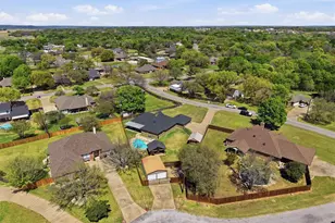 3802 Buena Vista Cir, Granbury, TX 76049 - Photo 38