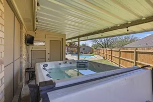 3802 Buena Vista Cir, Granbury, TX 76049 - Photo 32