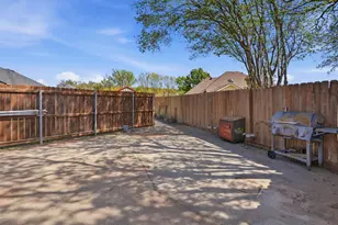 3802 Buena Vista Cir, Granbury, TX 76049 - Photo 36