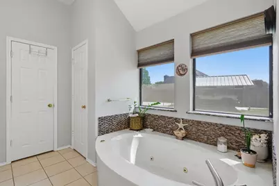 3802 Buena Vista Circle, Granbury, TX 76049 - Photo 24
