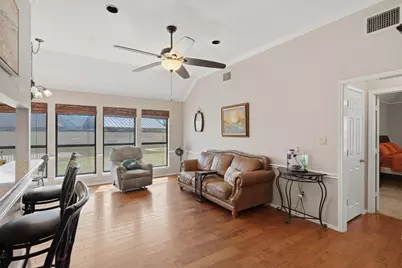 3802 Buena Vista Circle, Granbury, TX 76049 - Photo 2