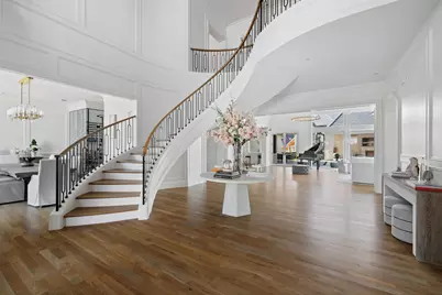 12425 Farmstead Drive, Frisco, TX 75033 - Photo 2