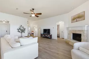 717 Long Prairie Dr, Royse City, TX 75189 - Photo 8