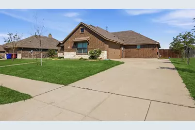 717 Long Prairie Drive, Royse City, TX 75189 - Photo 2