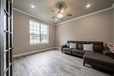 408 Lake Arbor Drive, Weatherford, TX 76088 - Photo 6