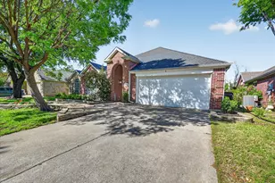 2728 Dunbar Dr, McKinney, TX 75072 - Photo 2