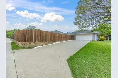 2200 Parkhaven Drive, Plano, TX 75075 - Photo 38