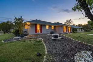 2200 Parkhaven Dr, Plano, TX 75075 - Photo 2