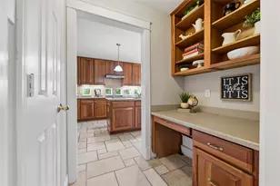 1204 Forrest Dr, Arlington, TX 76012 - Photo 14