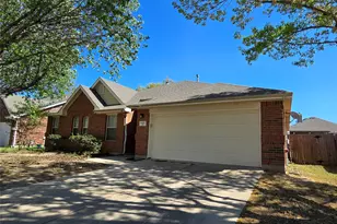 4100 Wildbriar Ln, Mansfield, TX 76063 - Photo 2