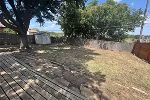 2317 Sharpshire Ln, Arlington, TX 76014 - Photo 18