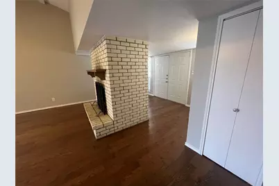 2317 Sharpshire Lane, Arlington, TX 76014 - Photo 4